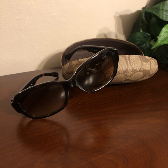 Coach L923 Rita Dark Tortoise Sunglasses - Picture 10 of 10